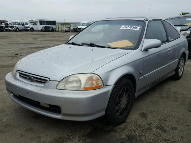 1HGEJ8242WL104001 - 1998 HONDA CIVIC EX SILVER photo 2