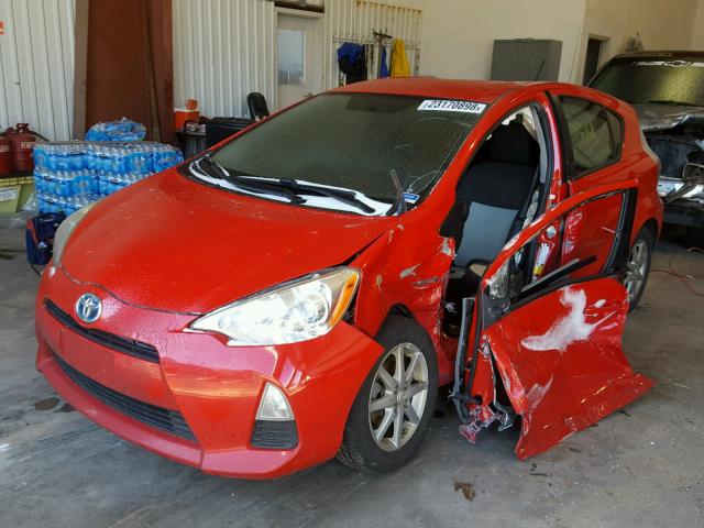 JTDKDTB36C1521129 - 2012 TOYOTA PRIUS C RED photo 2