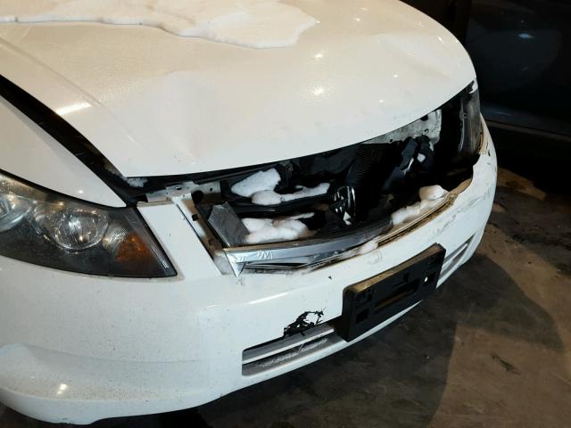 1HGCP26899A003568 - 2009 HONDA ACCORD EXL WHITE photo 9