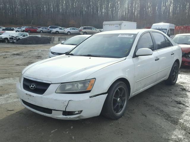 5NPEU46F97H280608 - 2007 HYUNDAI SONATA SE WHITE photo 2