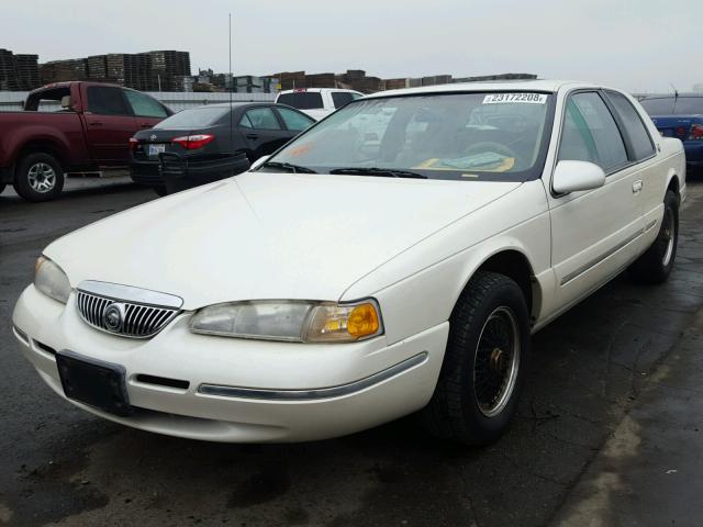 1MELM62W7VH614279 - 1997 MERCURY COUGAR XR7 WHITE photo 2