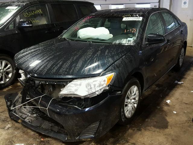 4T1BF1FK4CU015650 - 2012 TOYOTA CAMRY BASE BLACK photo 2