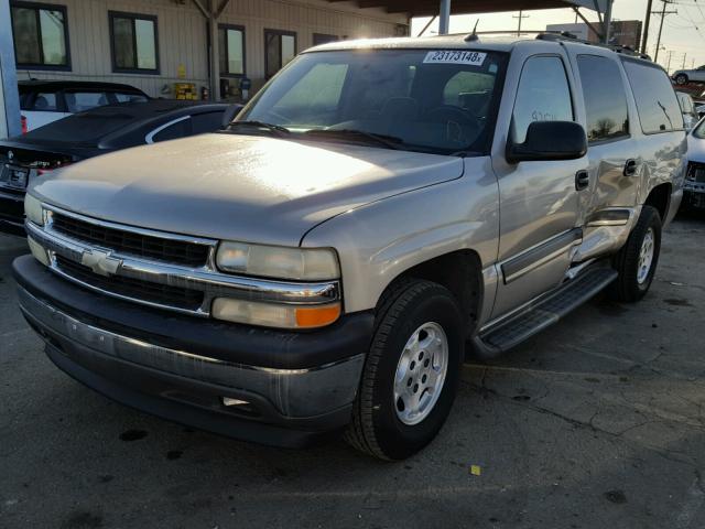 3GNEC16Z65G291543 - 2005 CHEVROLET SUBURBAN C TAN photo 2