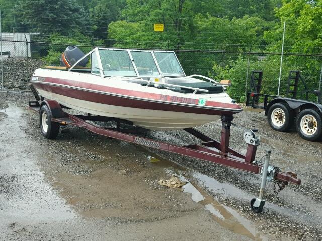 JCE17728M84D - 1984 BOAT BOAT WHITE photo 1