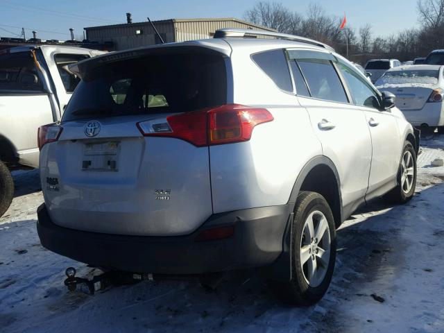 2T3RFREV2EW159412 - 2014 TOYOTA RAV4 XLE SILVER photo 4