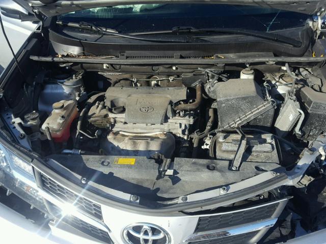 2T3RFREV2EW159412 - 2014 TOYOTA RAV4 XLE SILVER photo 7