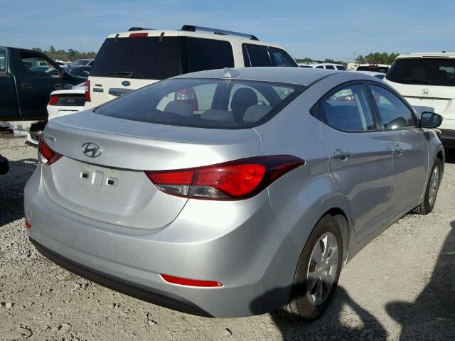 5NPDH4AE2GH769687 - 2016 HYUNDAI ELANTRA SE SILVER photo 4