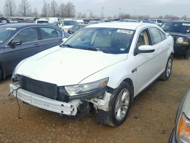 1FAHP2E83DG118698 - 2013 FORD TAURUS SEL WHITE photo 2