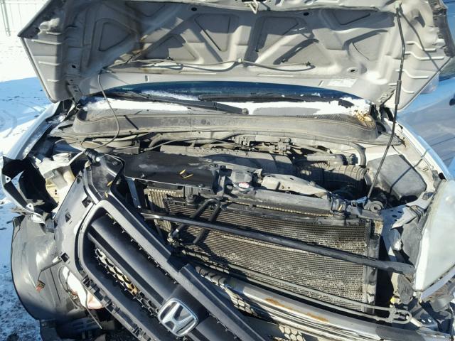 2HKYF18655H530801 - 2005 HONDA PILOT EXL SILVER photo 7