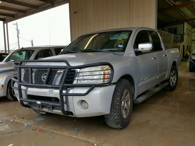 1N6BA07A26N509021 - 2006 NISSAN TITAN XE SILVER photo 2