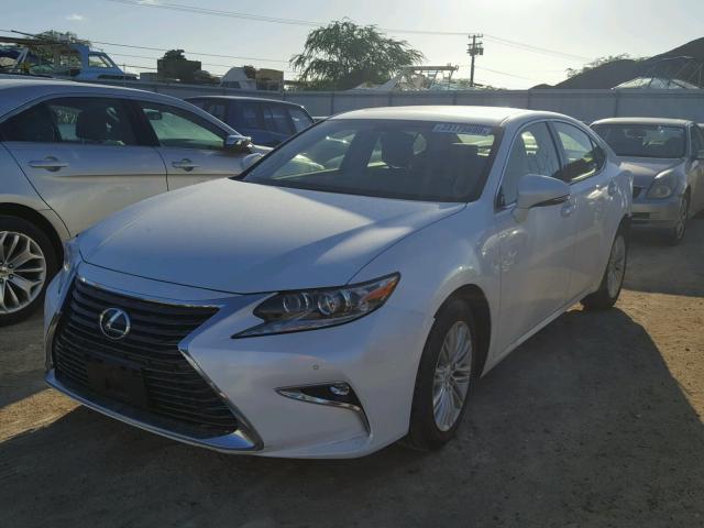 JTHBK1GG1G2239078 - 2016 LEXUS ES 350 WHITE photo 2