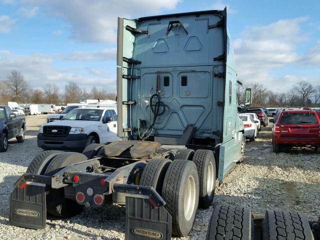 1FUJGLD51FLGD5430 - 2015 FREIGHTLINER CASCADIA 1 BLUE photo 4