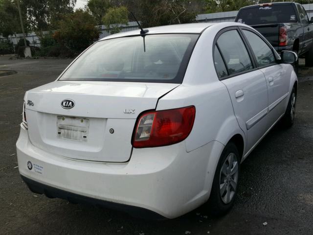 KNADH4A31B6949113 - 2011 KIA RIO BASE WHITE photo 4