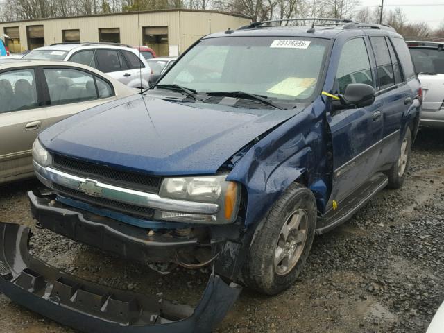 1GNDT13S242154108 - 2004 CHEVROLET TRAILBLAZE BLUE photo 2