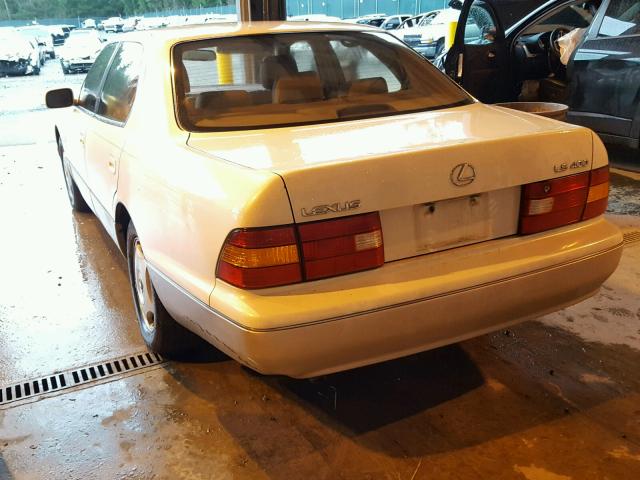 JT8BH28F2W0138247 - 1998 LEXUS LS 400 WHITE photo 3