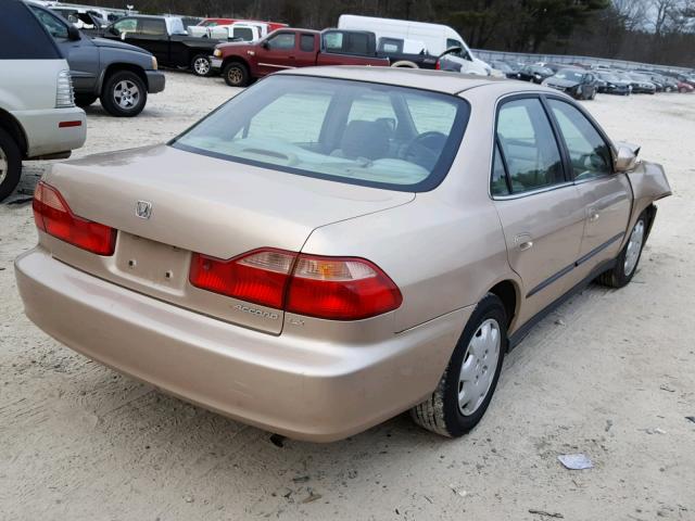 3HGCG6657YG704851 - 2000 HONDA ACCORD LX GOLD photo 4