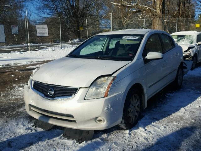 3N1AB6AP8AL673607 - 2010 NISSAN SENTRA 2.0 WHITE photo 2