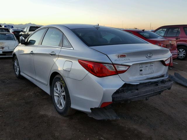 5NPEB4AC6EH859863 - 2014 HYUNDAI SONATA GLS SILVER photo 3