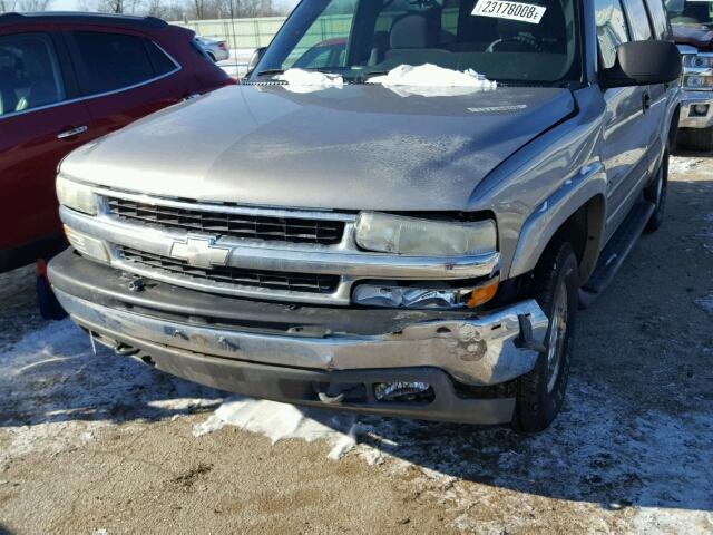 1GNEK13Z32J248635 - 2002 CHEVROLET TAHOE K150 SILVER photo 9