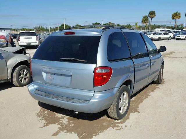 1D4GP45R06B609209 - 2006 DODGE CARAVAN SX BLUE photo 4