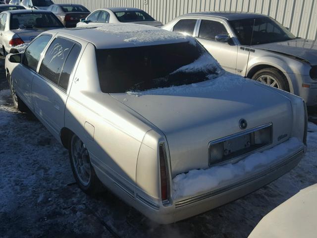 1G6KD54Y4XU793304 - 1999 CADILLAC DEVILLE WHITE photo 3