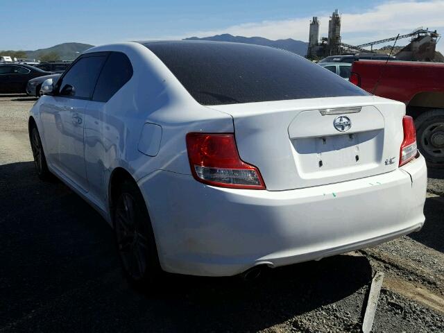 JTKJF5C74D3052950 - 2013 TOYOTA SCION TC 白色 照片 3