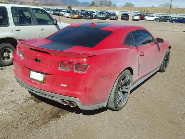 2G1FS1EP2C9800933 - 2012 CHEVROLET CAMARO ZL1 红色 照片 4