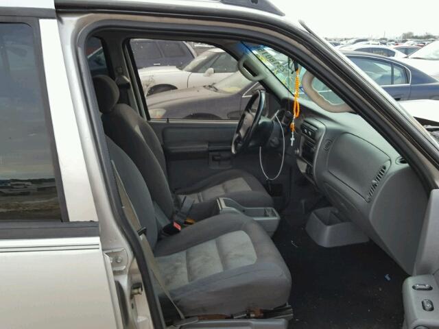 1FMZU67K25UA30330 - 2005 FORD EXPLORER S SILVER photo 5