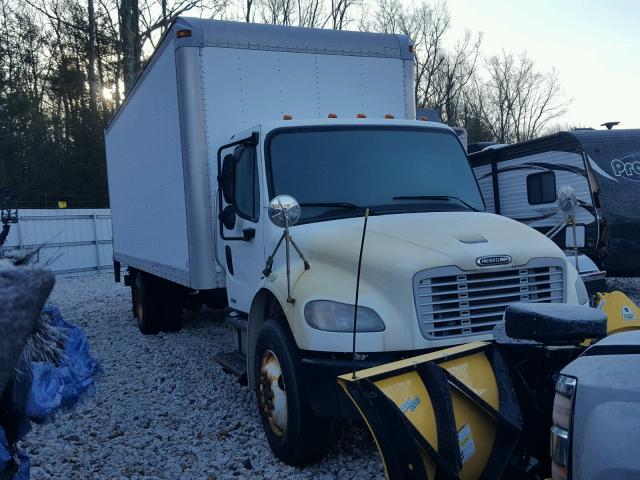 1FVACWDC46HW65520 - 2006 FREIGHTLINER M2 106 MED WHITE photo 1