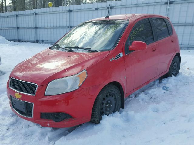KL1TD66EX9B620824 - 2009 CHEVROLET AVEO LS RED photo 2