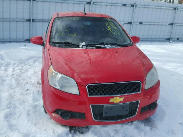 KL1TD66EX9B620824 - 2009 CHEVROLET AVEO LS RED photo 9