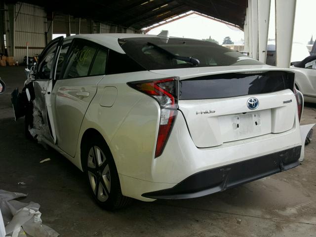 JTDKARFU3G3510016 - 2016 TOYOTA PRIUS WHITE photo 3