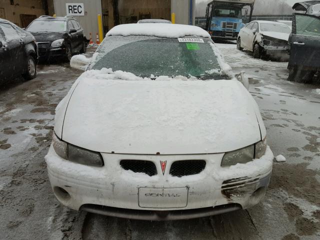 1G2WP52K21F235794 - 2001 PONTIAC GRAND PRIX WHITE photo 10