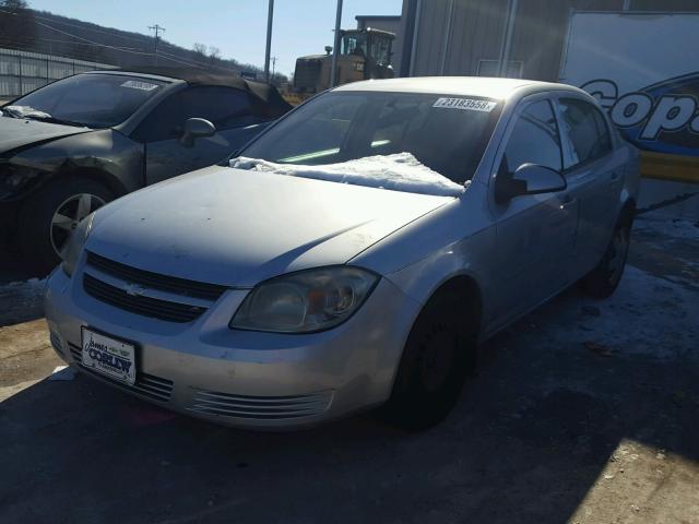 1G1AD5F56A7114319 - 2010 CHEVROLET COBALT 1LT SILVER photo 2