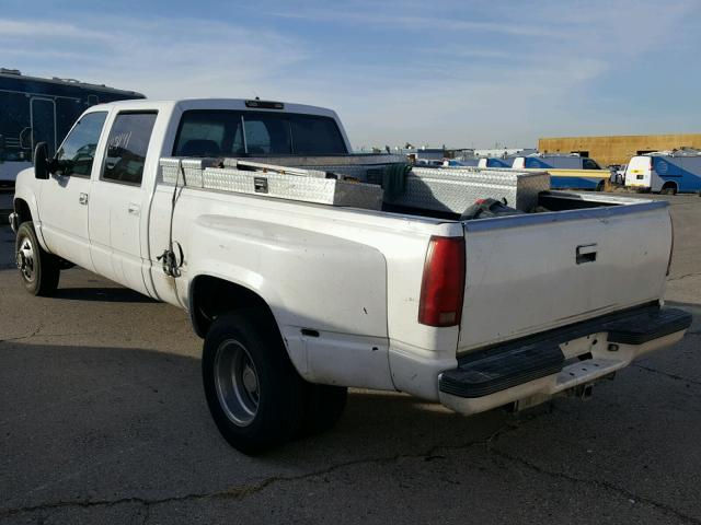 1GTHK33JXTF004951 - 1996 GMC SIERRA K35 WHITE photo 3