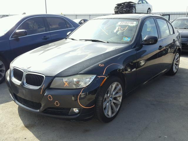 WBAPH5C53BA443216 - 2011 BMW 328 I SULE BLACK photo 2