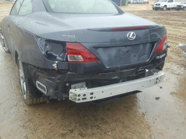 JTHFF2C28B2519773 - 2011 LEXUS IS 250 GRAY photo 9