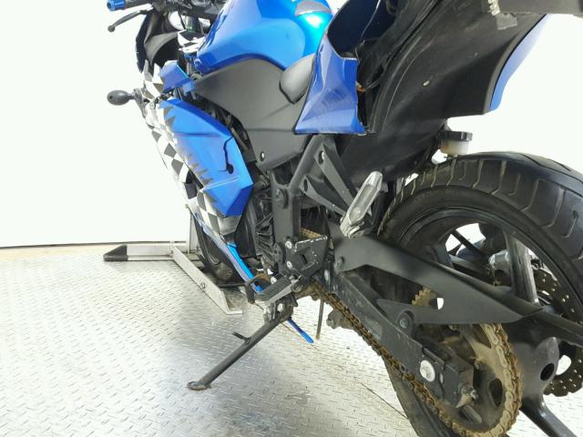 JKAEXMJ198DA01679 - 2008 KAWASAKI EX250 J BLUE photo 16