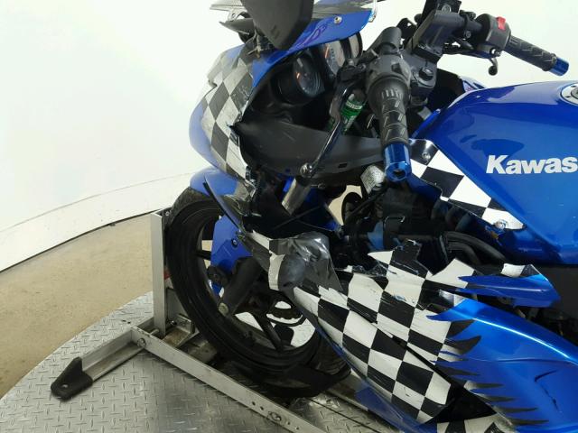 JKAEXMJ198DA01679 - 2008 KAWASAKI EX250 J BLUE photo 17