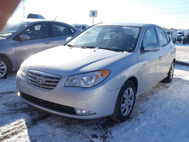 KMHDU4AD6AU881016 - 2010 HYUNDAI ELANTRA BL SILVER photo 2