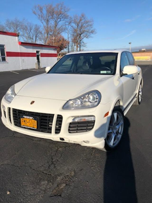 WP1AD29P78LA73640 - 2008 PORSCHE CAYENNE GT WHITE photo 2