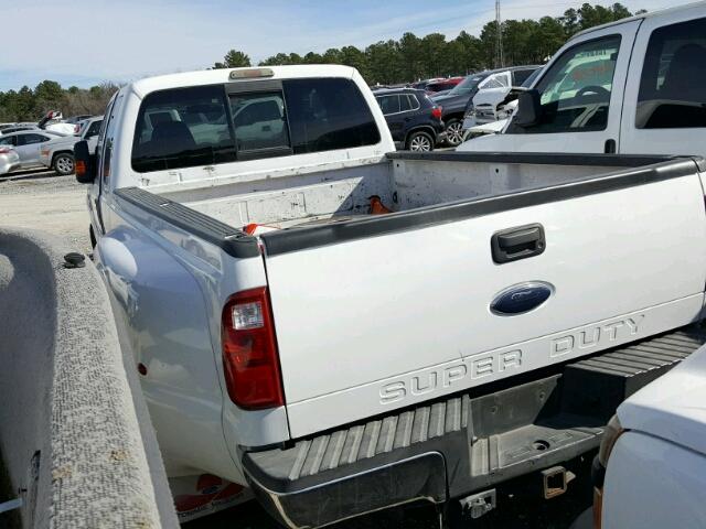 1FTWX32R38EB13135 - 2008 FORD F350 SUPER WHITE photo 3