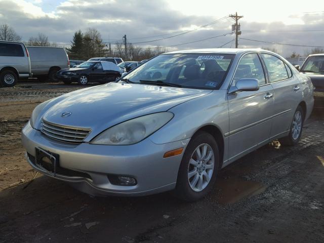 JTHBF30G930150911 - 2003 LEXUS ES 300 SILVER photo 2