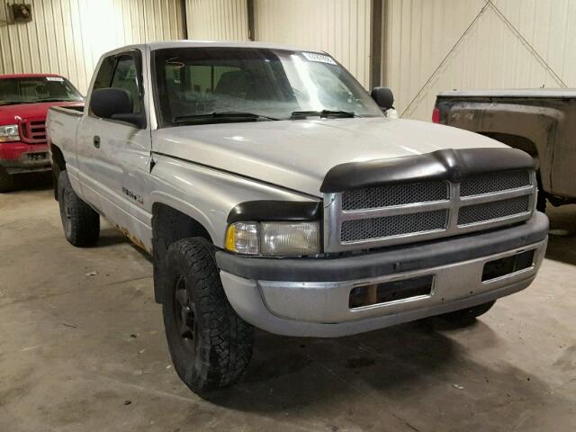 1B7HF13ZX1J272293 - 2001 DODGE RAM 1500 SILVER photo 1