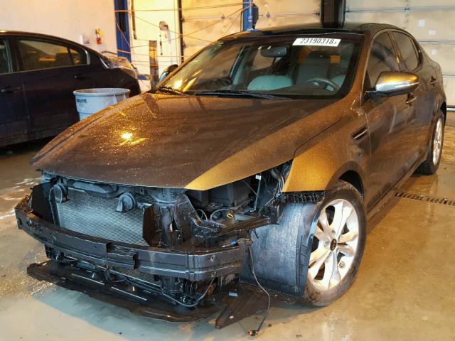 KNAGN4A77B5173942 - 2011 KIA OPTIMA EX BROWN photo 2