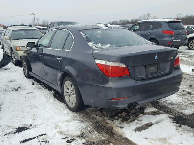 WBANV93539C131712 - 2009 BMW 535 XI GRAY photo 3