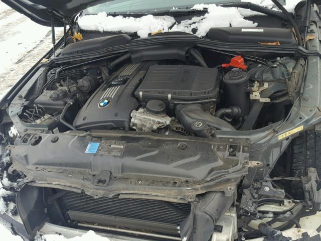 WBANV93539C131712 - 2009 BMW 535 XI Gris foto 7