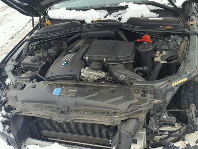 WBANV93539C131712 - 2009 BMW 535 XI GRAY photo 7