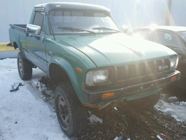 JT4RN38S2C0049768 - 1982 TOYOTA PICKUP RN3 GREEN photo 1