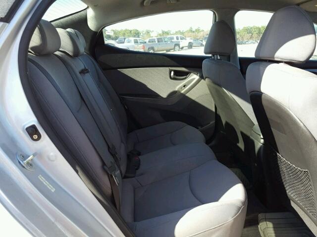 KMHDH4AE3DU708233 - 2013 HYUNDAI ELANTRA GL SILVER photo 6